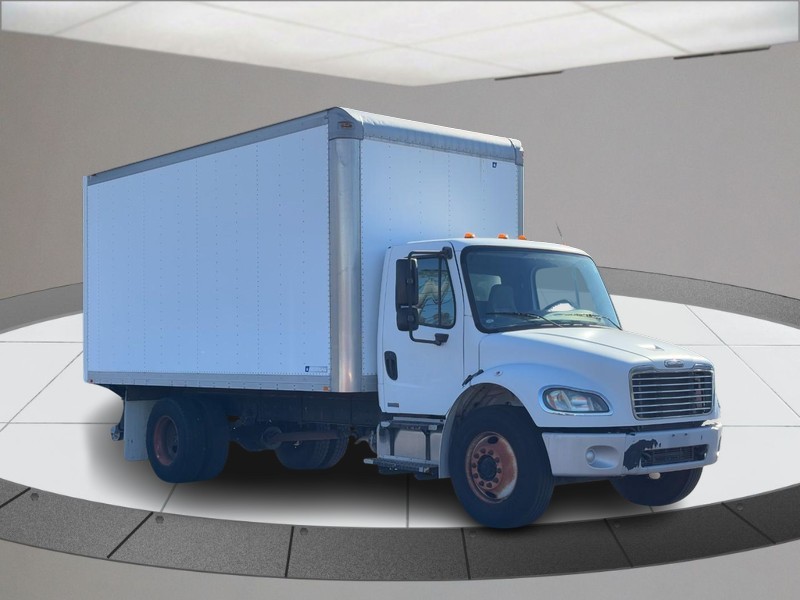 Freightliner M2 106 Medium Duty Vehicle Full-screen Gallery Image 02