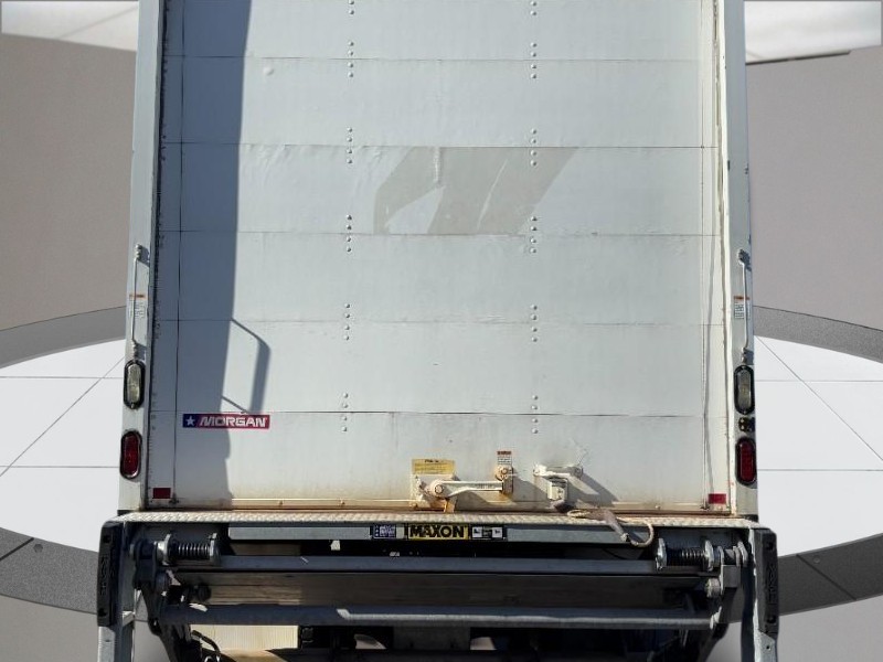 Freightliner M2 106 Medium Duty Vehicle Full-screen Gallery Image 04