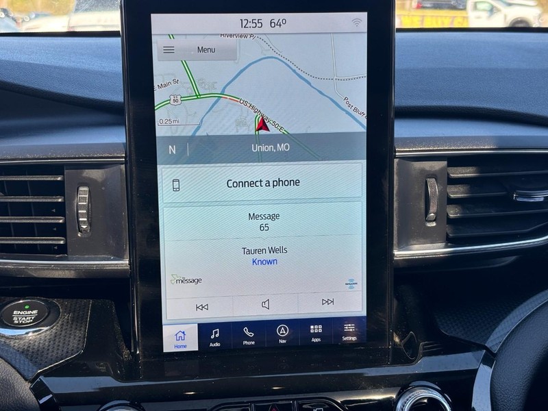 Ford Explorer Vehicle Full-screen Gallery Image 21