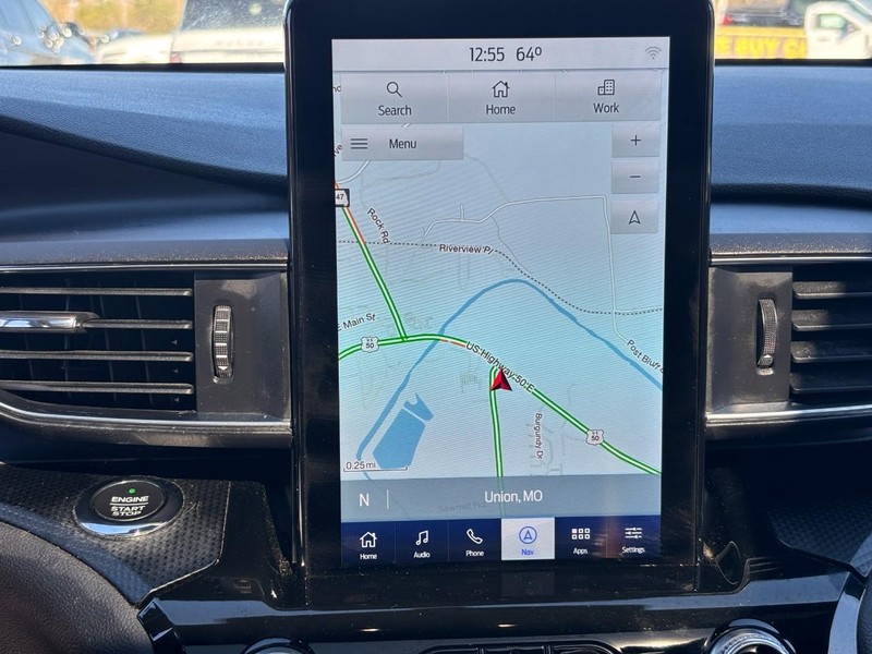 Ford Explorer Vehicle Full-screen Gallery Image 23