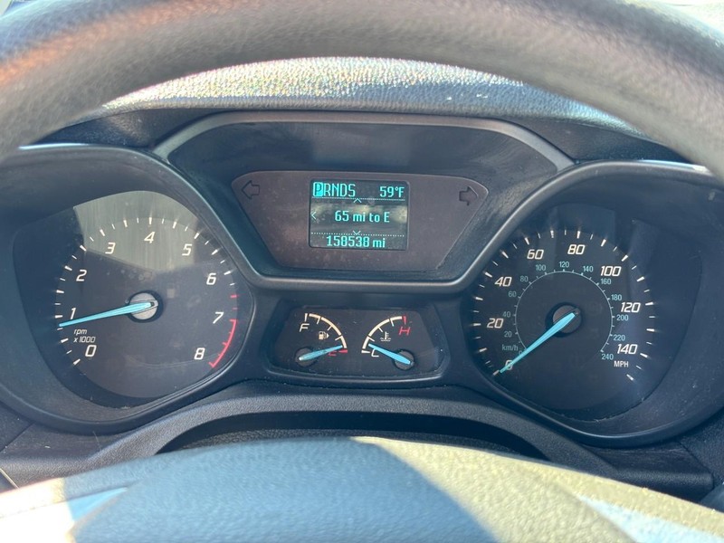 Ford Transit Connect Vehicle Full-screen Gallery Image 14