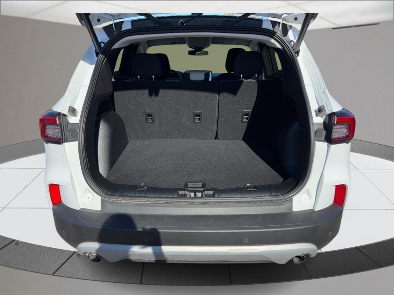 Ford Escape Vehicle Full-screen Gallery Image 04