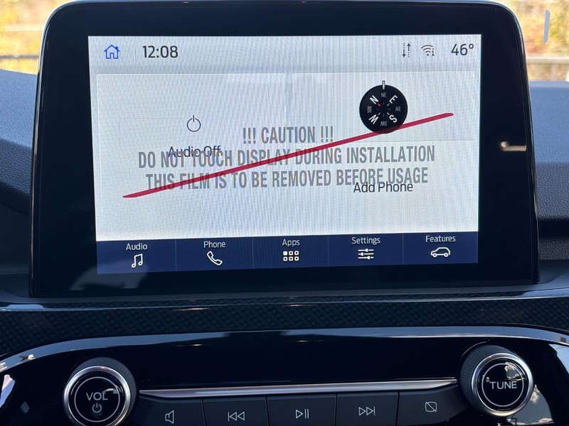 Ford Escape Vehicle Full-screen Gallery Image 15