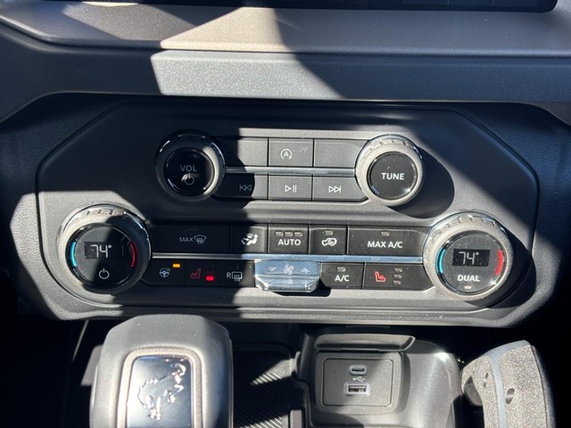 2025 Ford Bronco 4-Door Outer Banks - Photo 8