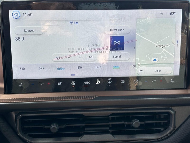 Ford Bronco Sport Vehicle Full-screen Gallery Image 15