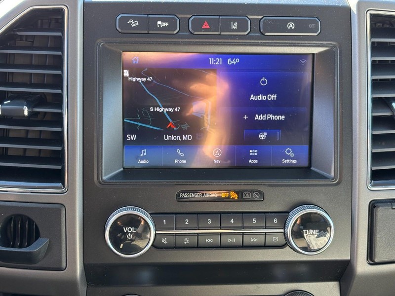 Ford Expedition Vehicle Full-screen Gallery Image 21