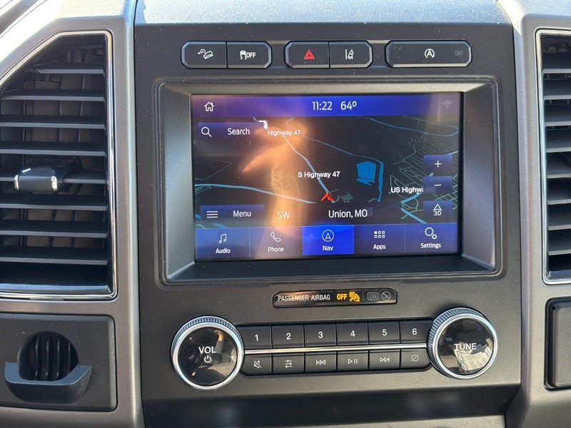 Ford Expedition Vehicle Full-screen Gallery Image 23