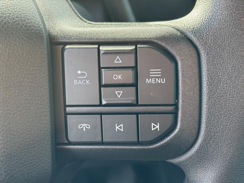 Ford F-150 Vehicle Full-screen Gallery Image 13