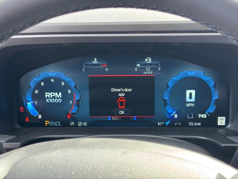 Ford Bronco Sport Vehicle Full-screen Gallery Image 14