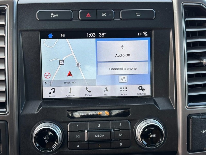 Ford F-150 Vehicle Full-screen Gallery Image 20