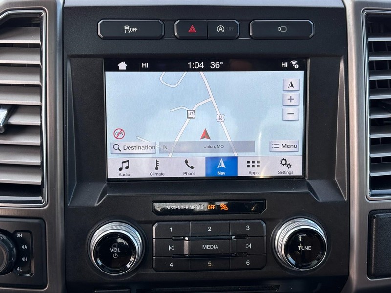 Ford F-150 Vehicle Full-screen Gallery Image 22