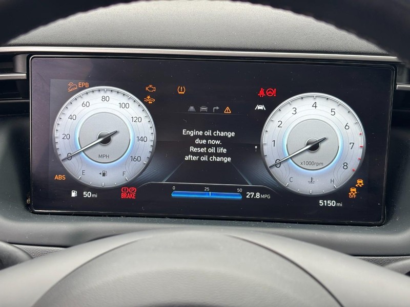 Hyundai Santa Cruz Vehicle Full-screen Gallery Image 18