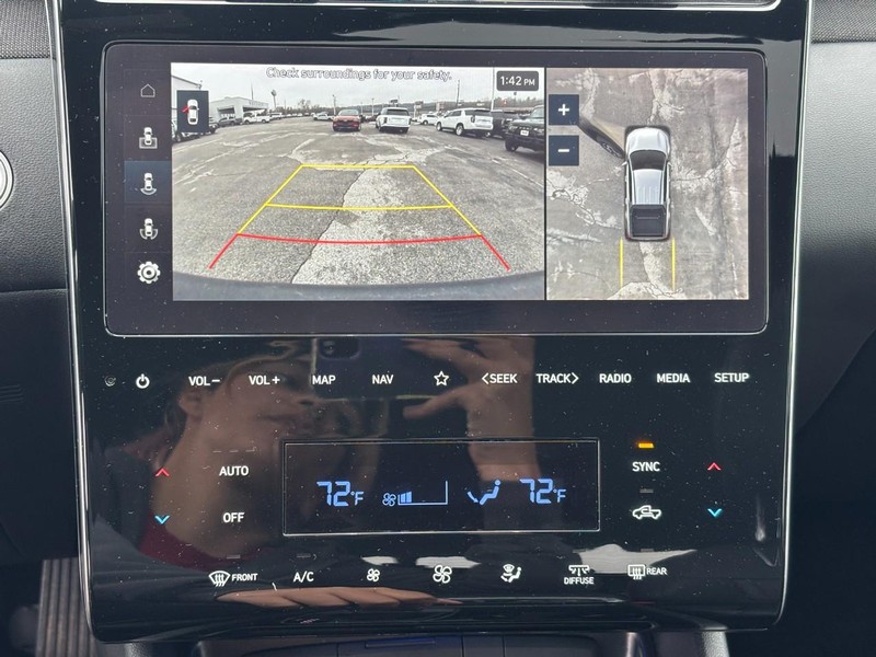 Hyundai Santa Cruz Vehicle Full-screen Gallery Image 20