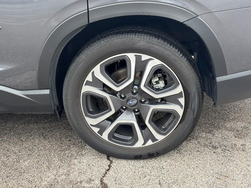 Subaru Ascent Vehicle Full-screen Gallery Image 07