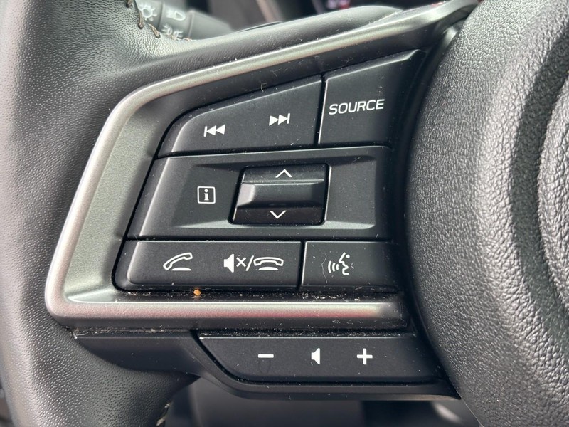 Subaru Ascent Vehicle Full-screen Gallery Image 17