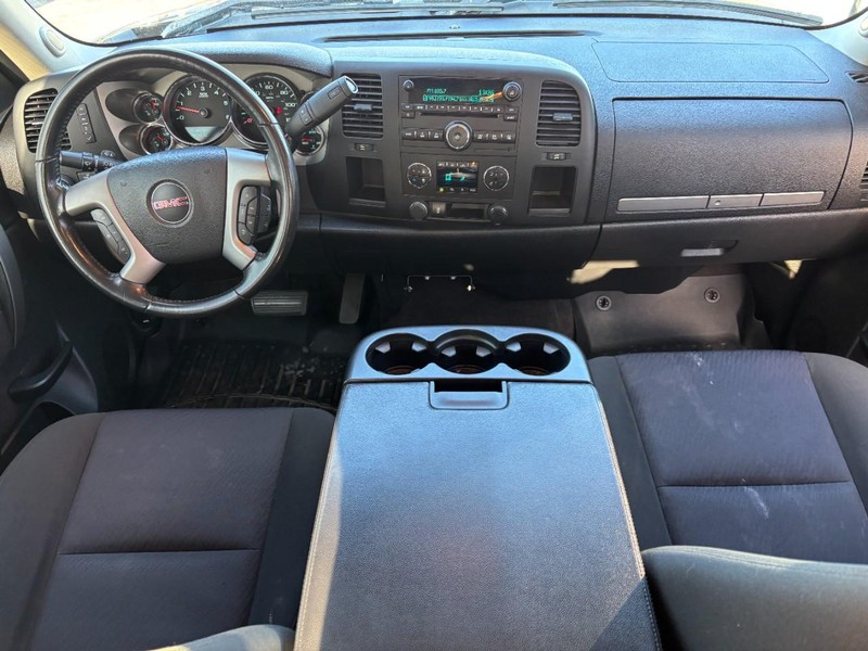 GMC Sierra 1500 Vehicle Full-screen Gallery Image 10