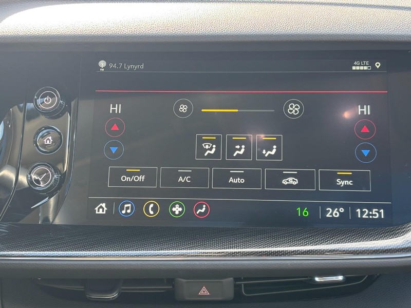 Buick Envision Vehicle Full-screen Gallery Image 13