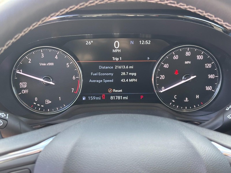 Buick Envision Vehicle Full-screen Gallery Image 19