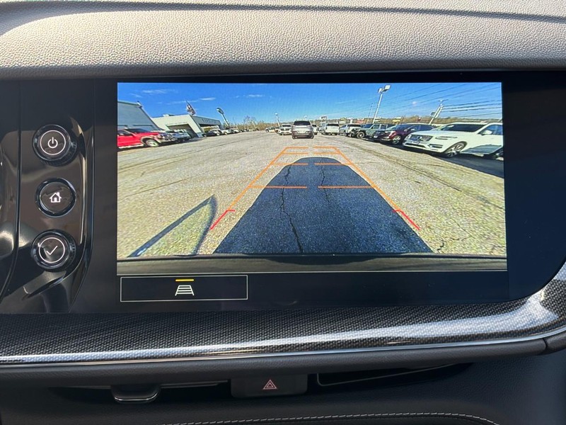 Buick Envision Vehicle Full-screen Gallery Image 21