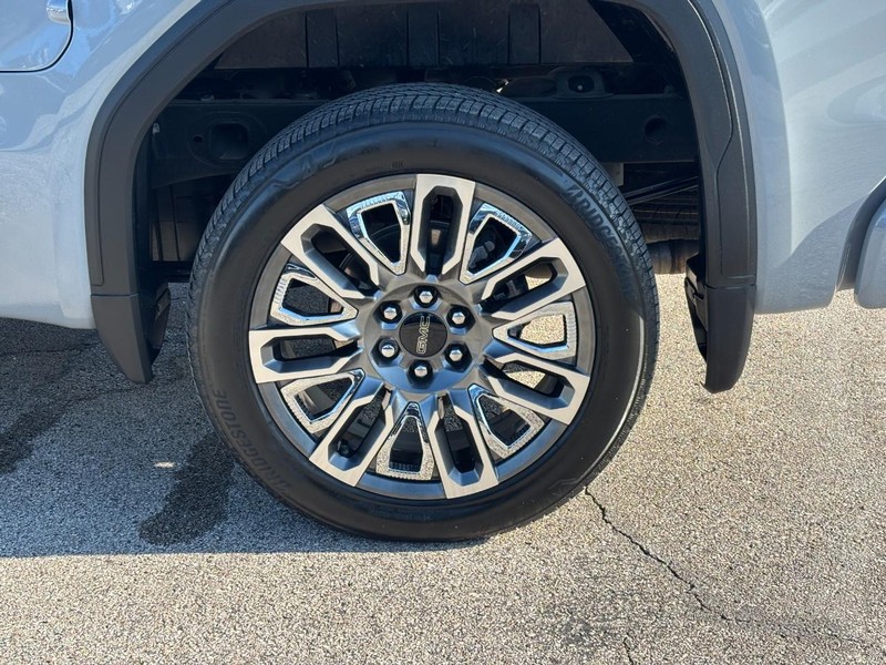 GMC Sierra 1500 Vehicle Full-screen Gallery Image 07