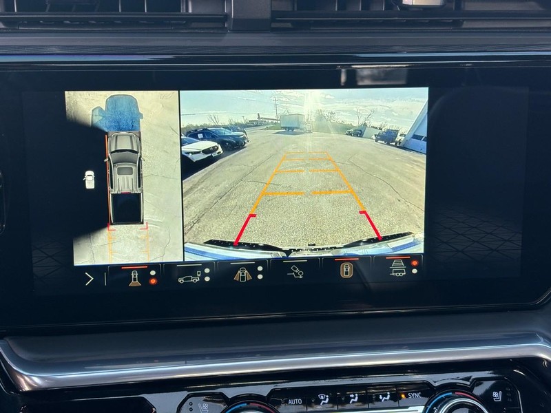 GMC Sierra 1500 Vehicle Full-screen Gallery Image 21