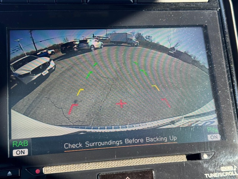 Subaru Ascent Vehicle Full-screen Gallery Image 24