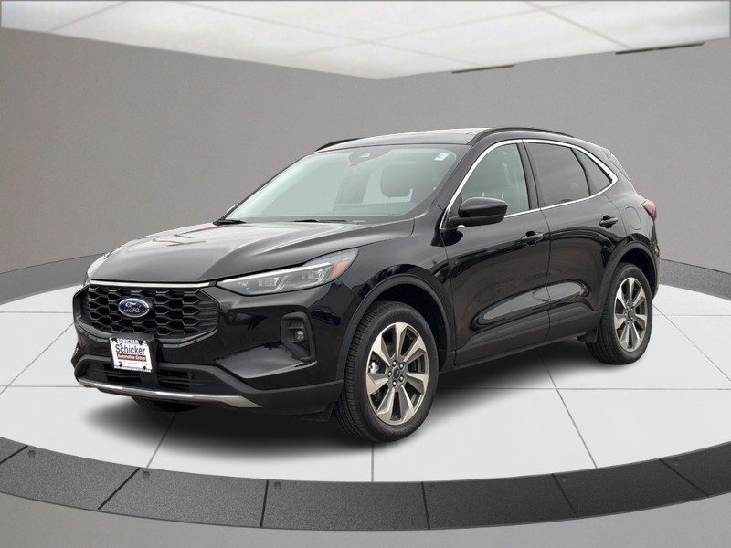 Ford Escape Vehicle Full-screen Gallery Image 08