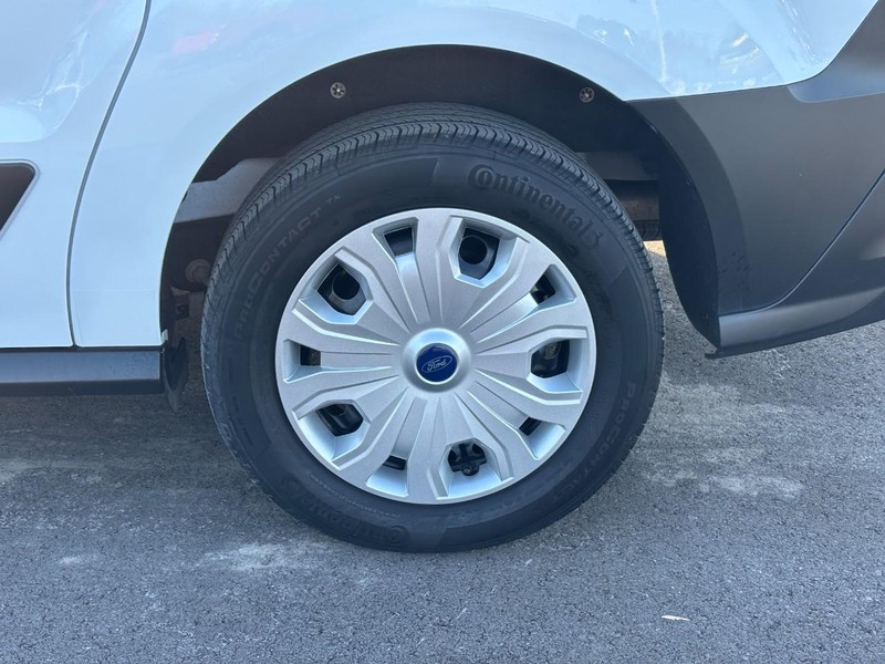 Ford Transit Connect Wagon Vehicle Full-screen Gallery Image 07