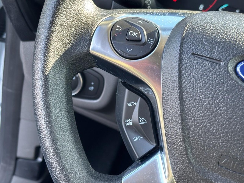 Ford Transit Connect Wagon Vehicle Full-screen Gallery Image 18