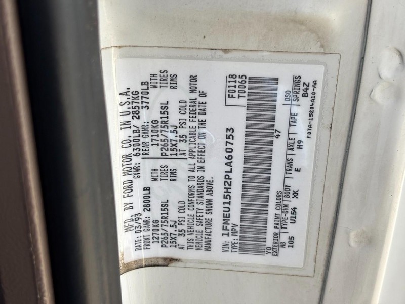 Ford Bronco Vehicle Full-screen Gallery Image 20