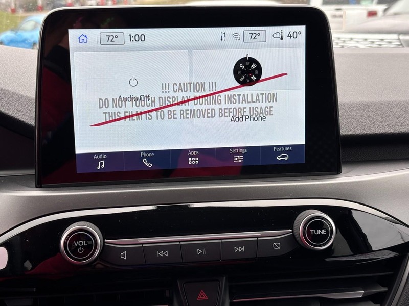 Ford Escape Vehicle Full-screen Gallery Image 14