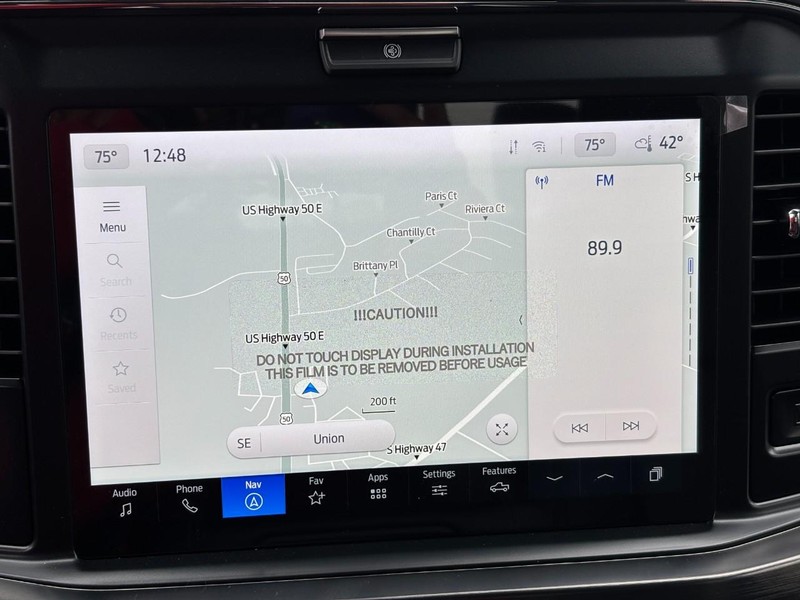 Ford Super Duty F-350 SRW Vehicle Full-screen Gallery Image 16