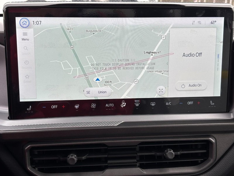 Ford Bronco Sport Vehicle Full-screen Gallery Image 17