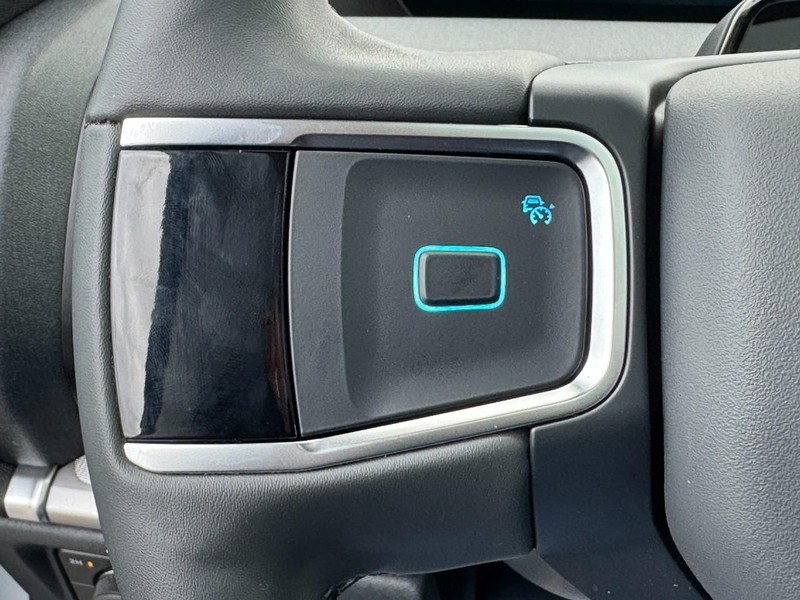 Ford Expedition Vehicle Full-screen Gallery Image 19