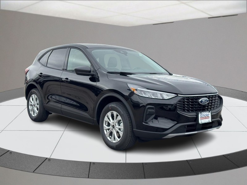 Ford Escape Vehicle Full-screen Gallery Image 02