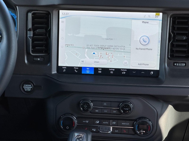 Ford Bronco Vehicle Full-screen Gallery Image 08