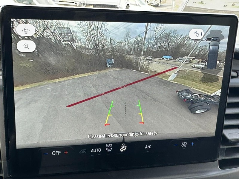 Ford Transit Cargo Van Vehicle Full-screen Gallery Image 15