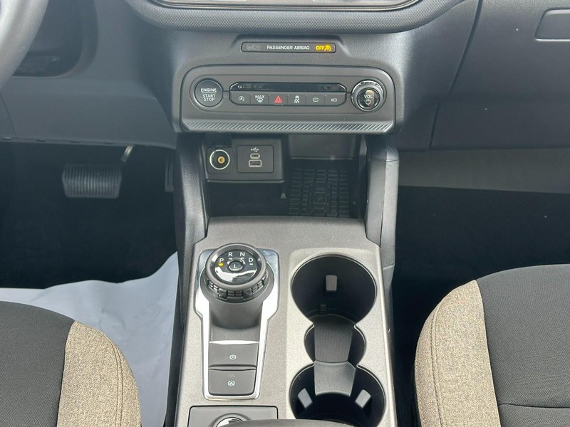 Ford Bronco Sport Vehicle Full-screen Gallery Image 08