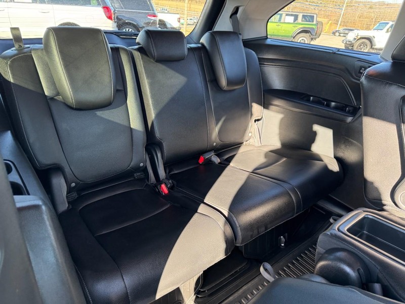 Honda Odyssey Vehicle Full-screen Gallery Image 10