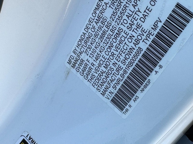 Honda Odyssey Vehicle Full-screen Gallery Image 28