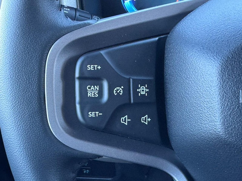 Ford Bronco Vehicle Full-screen Gallery Image 13