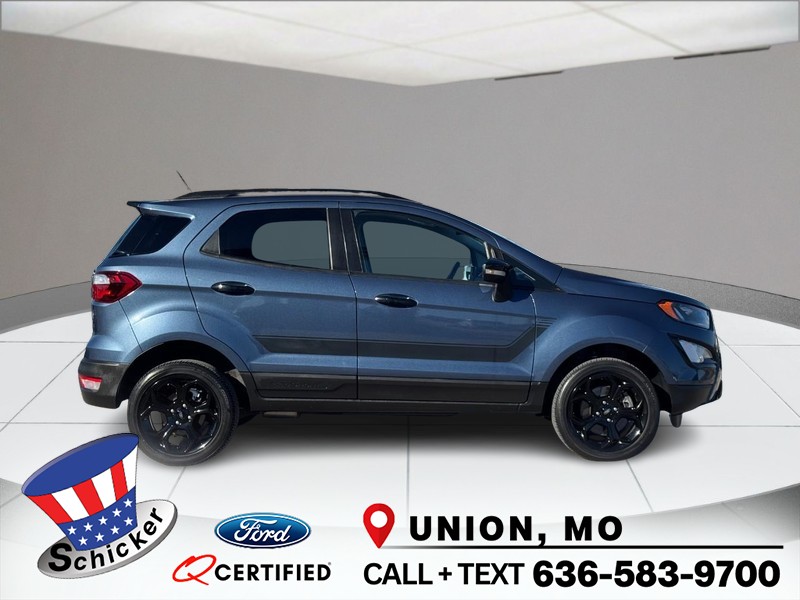 Ford EcoSport Vehicle Full-screen Gallery Image 01