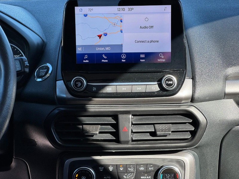 Ford EcoSport Vehicle Full-screen Gallery Image 12