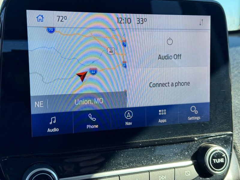 Ford EcoSport Vehicle Full-screen Gallery Image 19