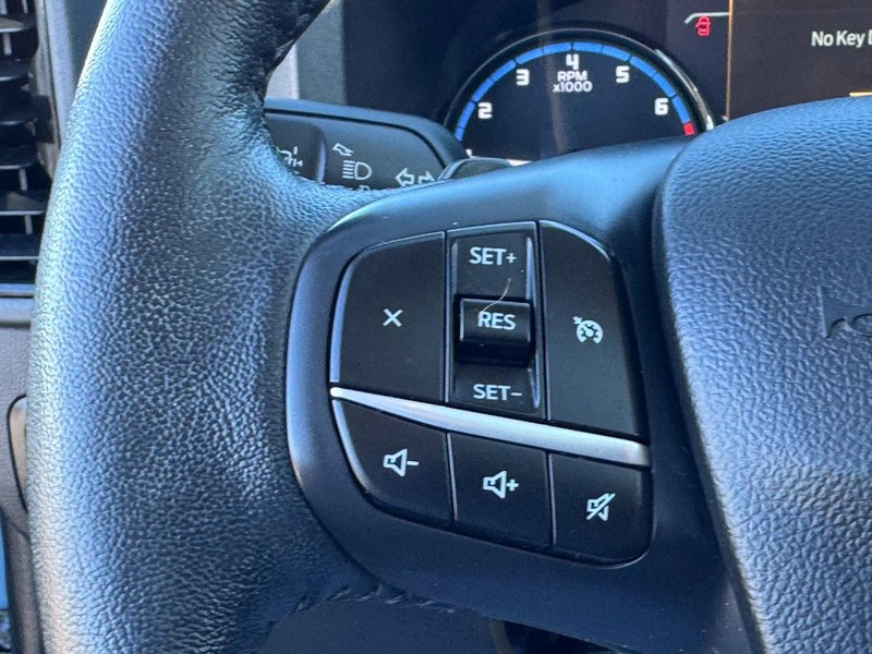 Ford Bronco Sport Vehicle Full-screen Gallery Image 18