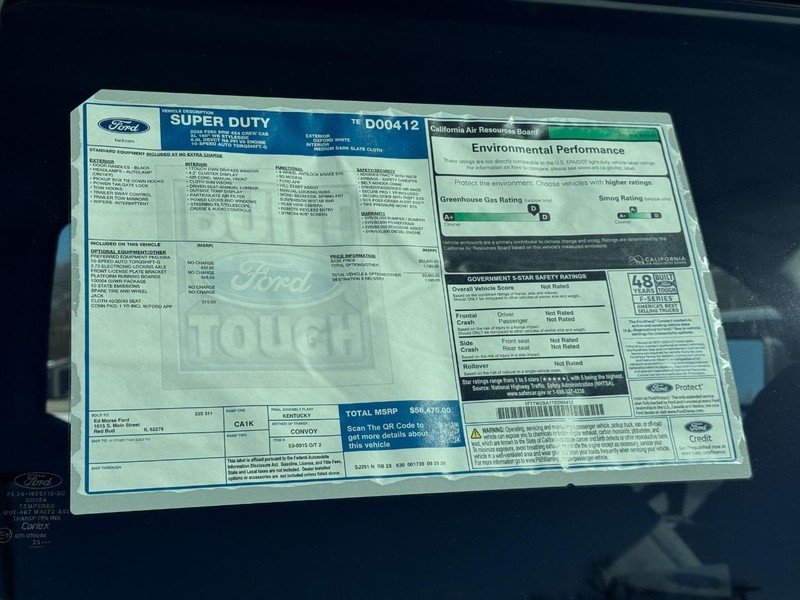 Ford Super Duty F-250 SRW Vehicle Full-screen Gallery Image 11