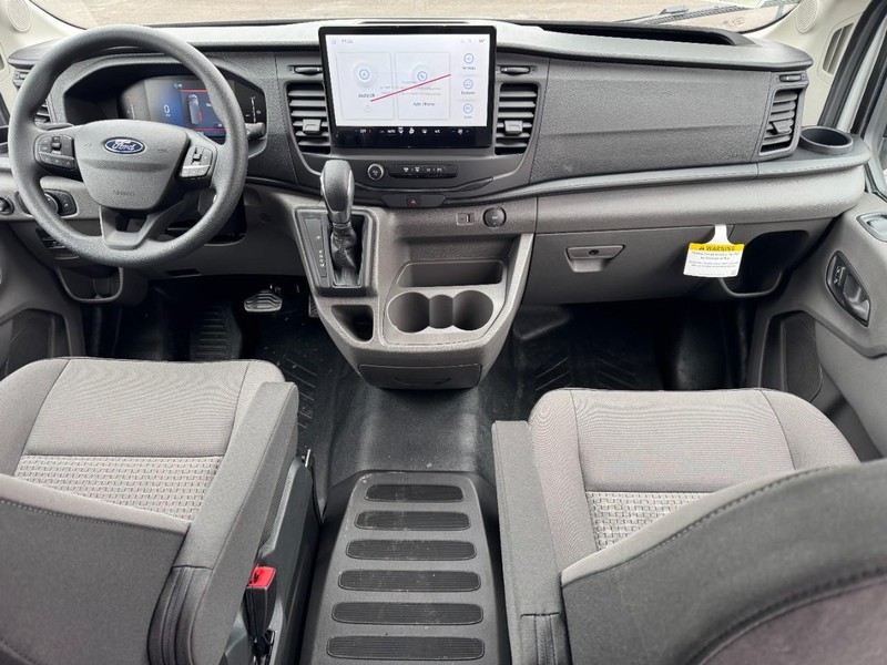 Ford Transit Passenger Wagon Vehicle Full-screen Gallery Image 07