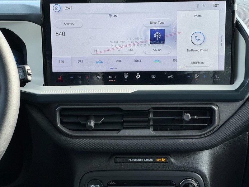 Ford Bronco Sport Vehicle Full-screen Gallery Image 08