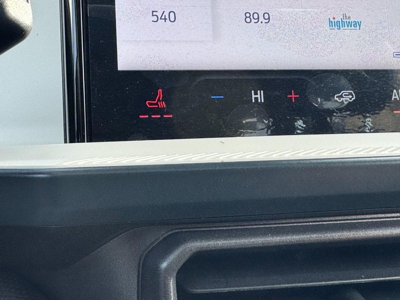 Ford Bronco Sport Vehicle Full-screen Gallery Image 18