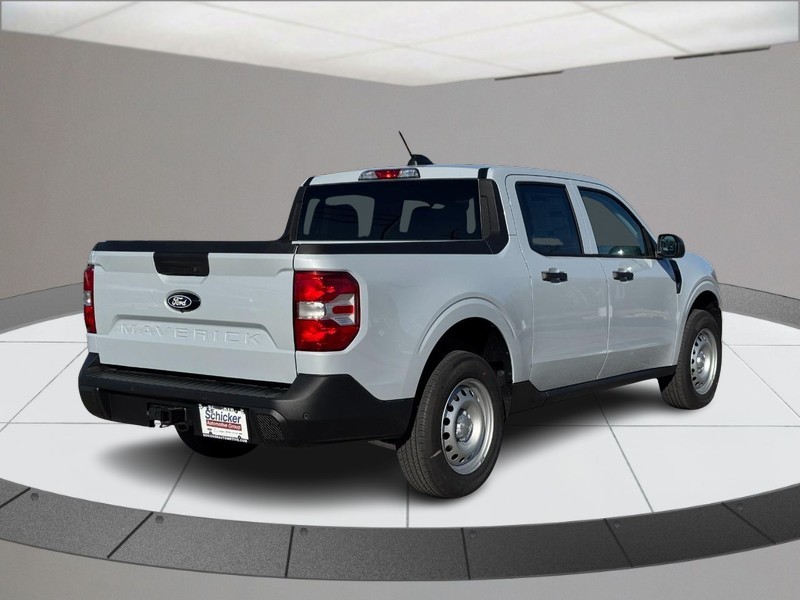 Ford Maverick Vehicle Full-screen Gallery Image 03